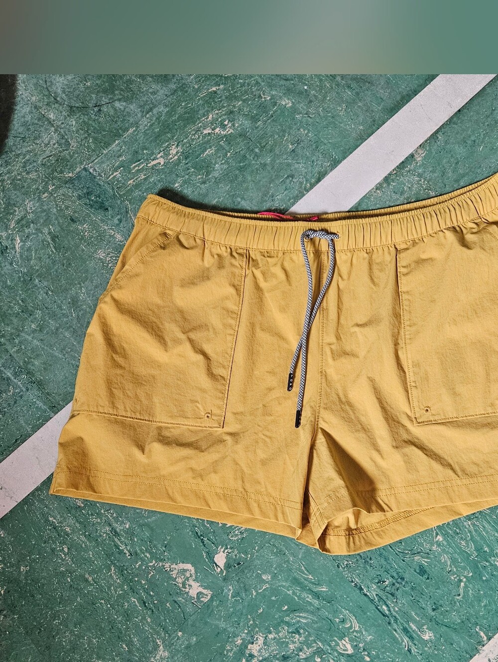 NWT Topo Mesa shorts